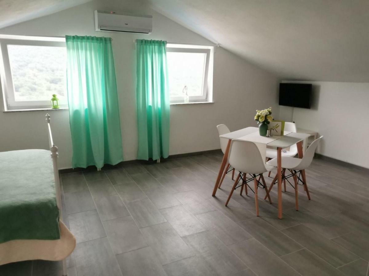 Vila Zdenka Novi Vinodolski Exterior foto